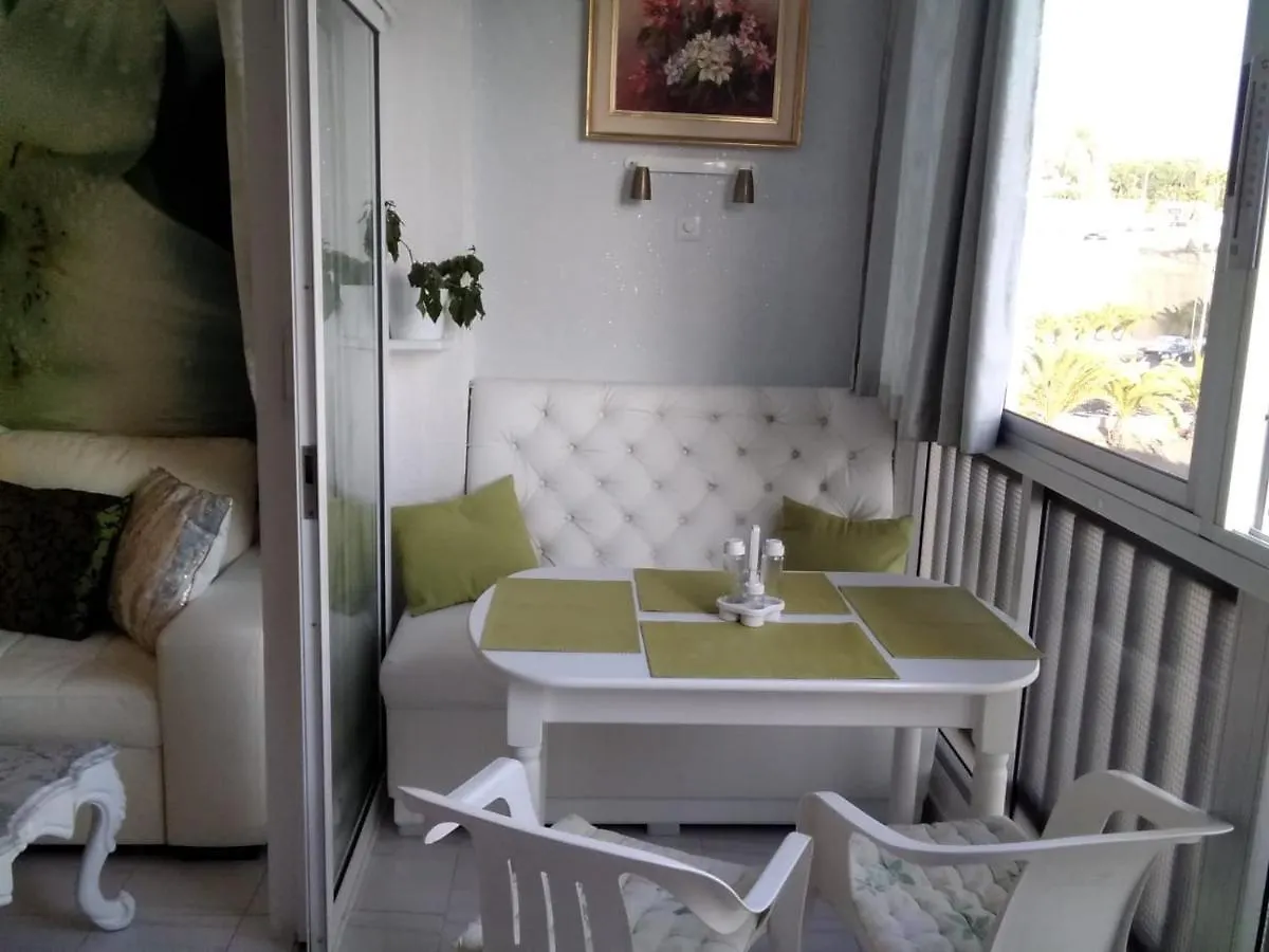 Bright Apartment With Ocean View Playa de las Américas